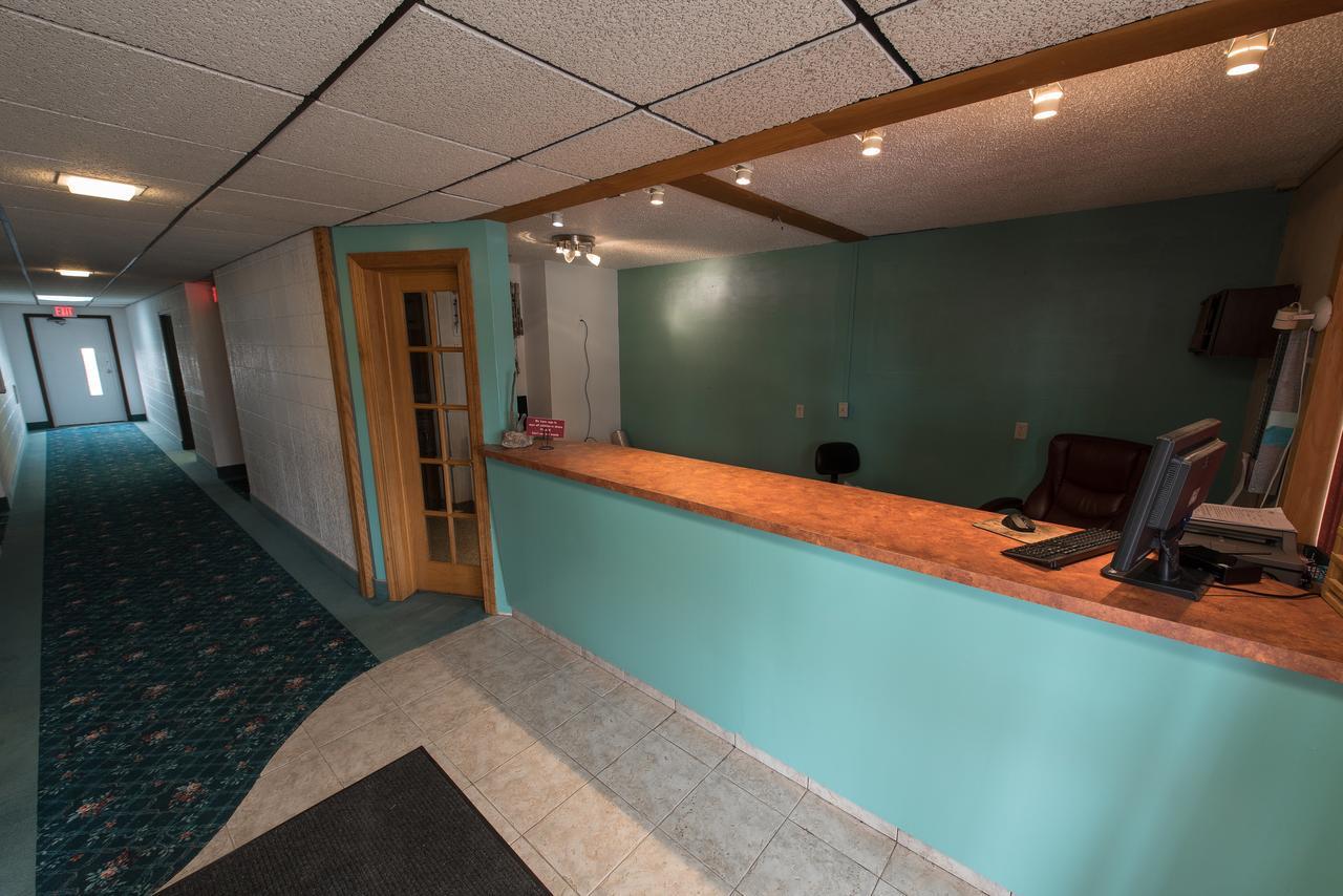 American Inn Express Murdo Exteriér fotografie